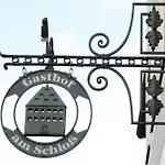 Am Schloss